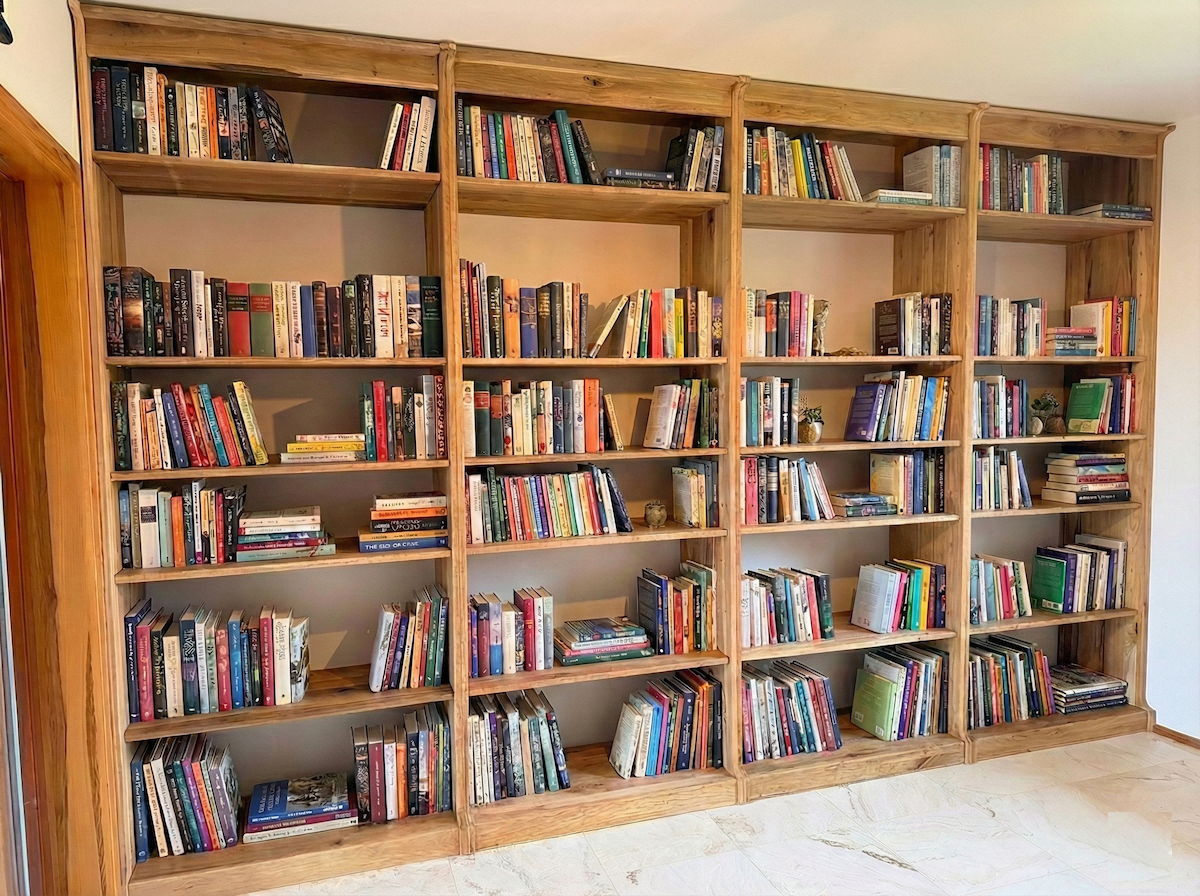 Dubová knihovna na míru